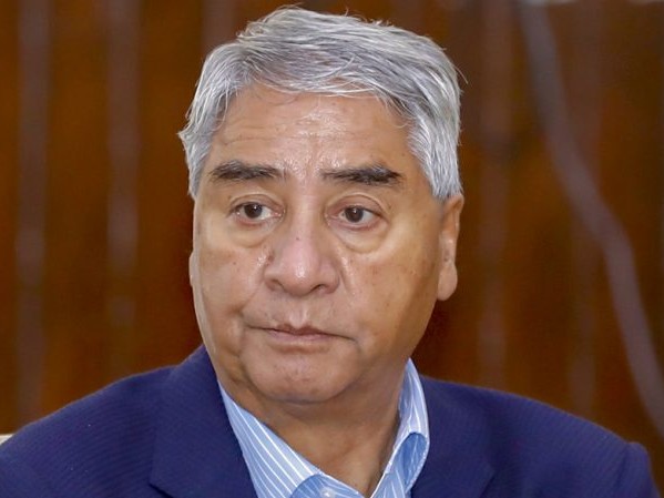 देउवालाई प्रधानमन्त्री बनाउन सर्वोच्चको परमादेश