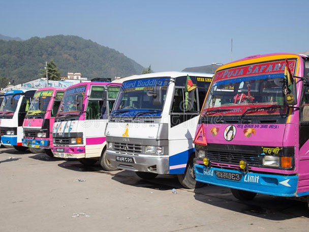 खुल्यो दाङको सार्वजनिक यातायात,मजदुरलाई समयमा तलब भत्ता बुझाउने सहमति